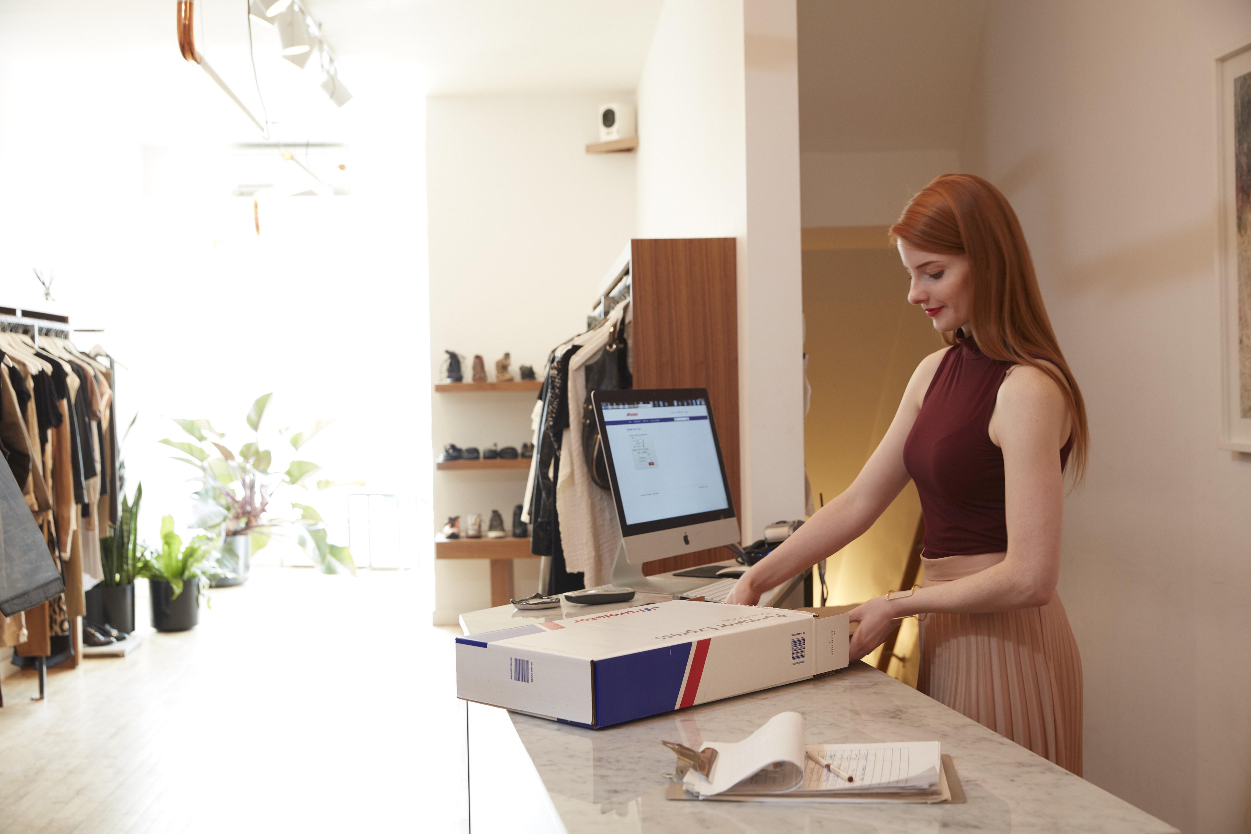 Contact The Customer Support Centre | Purolator